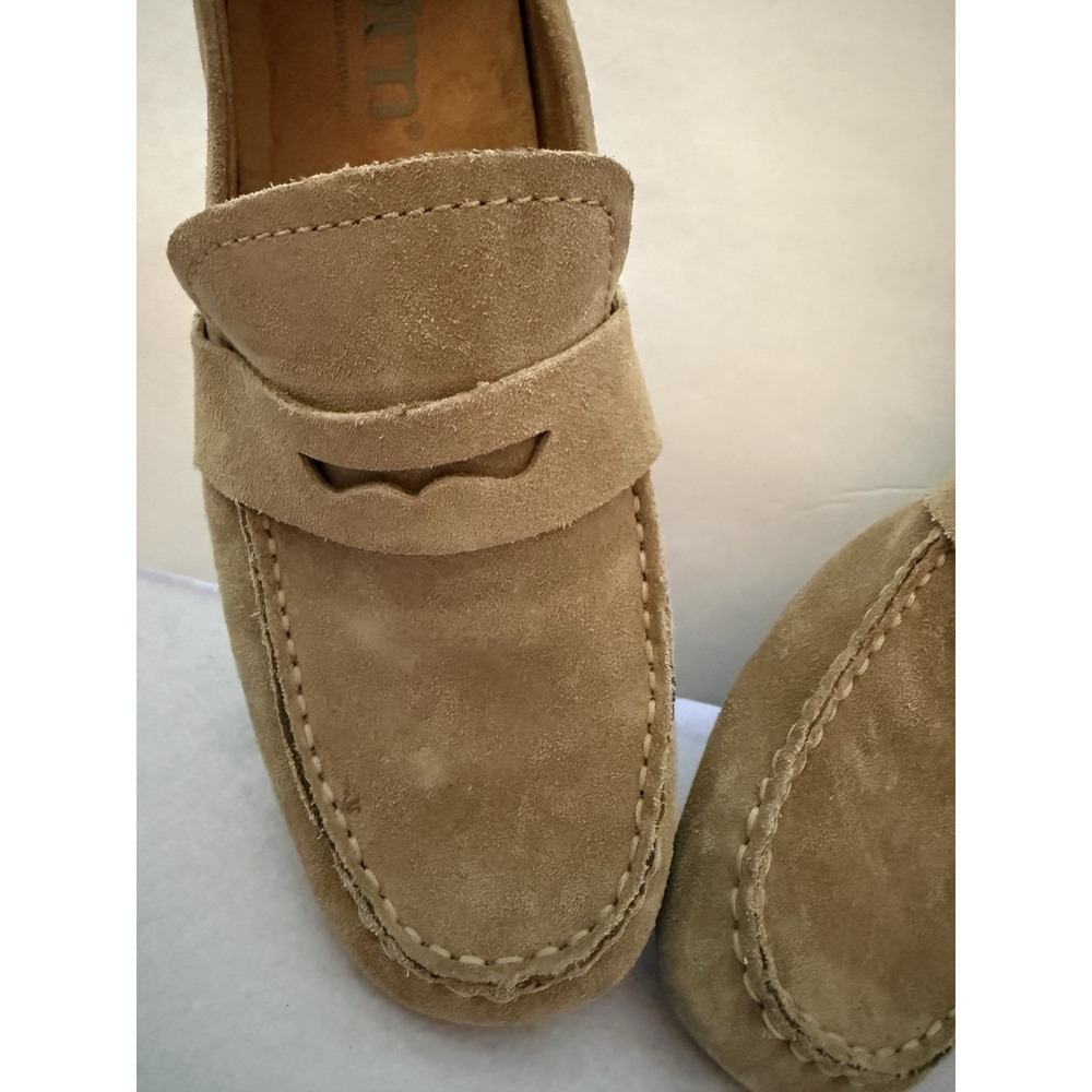 Born Womens 8M Tan Suede Penny Loafers Driving Moccasins Comfort Slip On Shoes - Picture 3 of 12